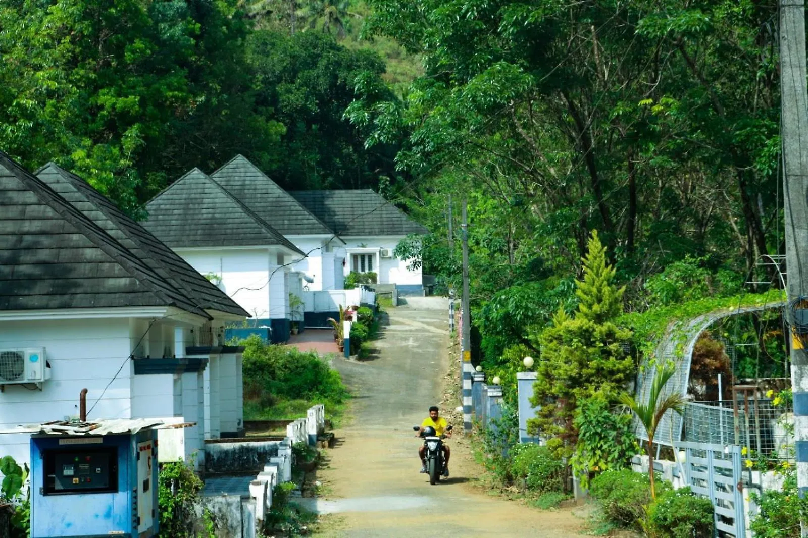 Magic Land Resorts Athirappilly