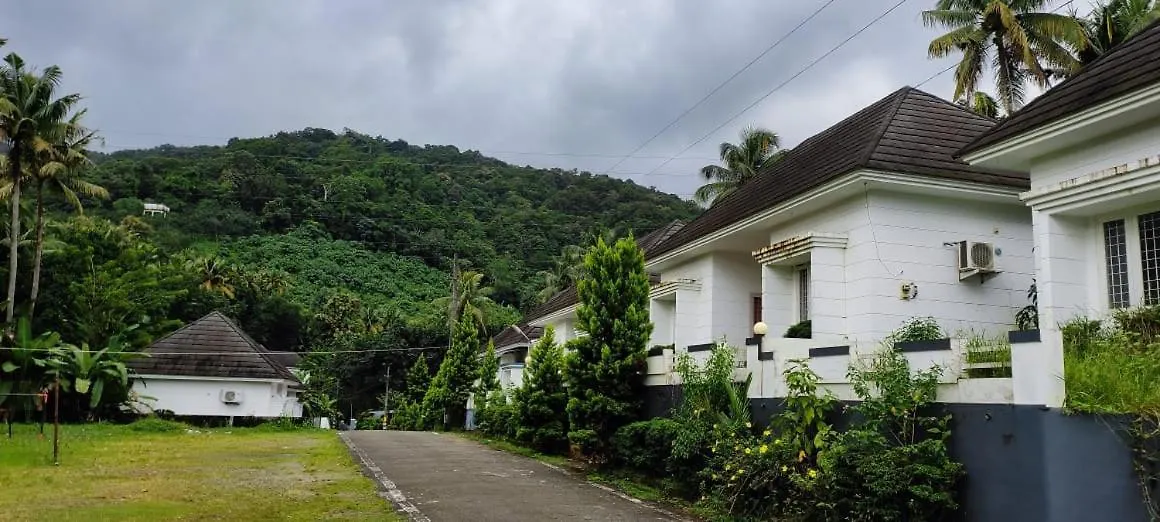 Magic Land Resorts Athirappilly Inde